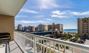 Leilighet, 2 soverom, havutsikt | Balkong