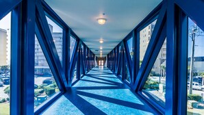 Hallway - Crystal Tower by Luxury Gulf Rentals (Gulf Shores)