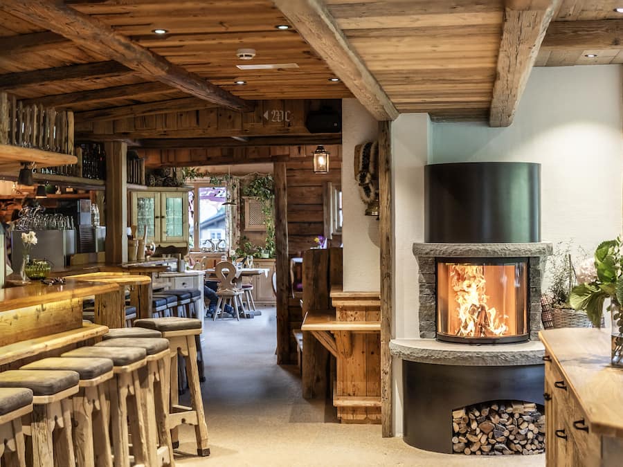 Se sirven desayunos, almuerzos y cenas; cocina regional