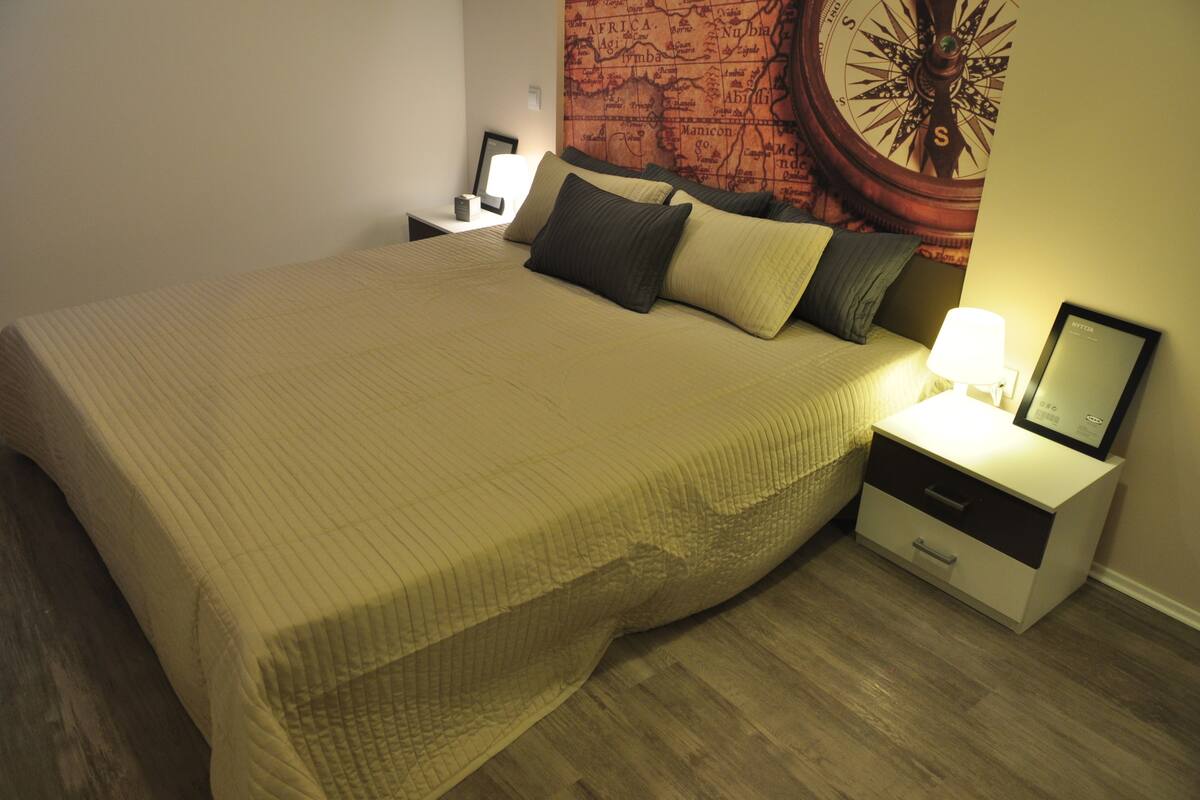 Luksusleilighet, 2 soverom, terrasse (Levanat) | 1 soverom, sengetøy av topp kvalitet, safe på rommet og skrivebord
