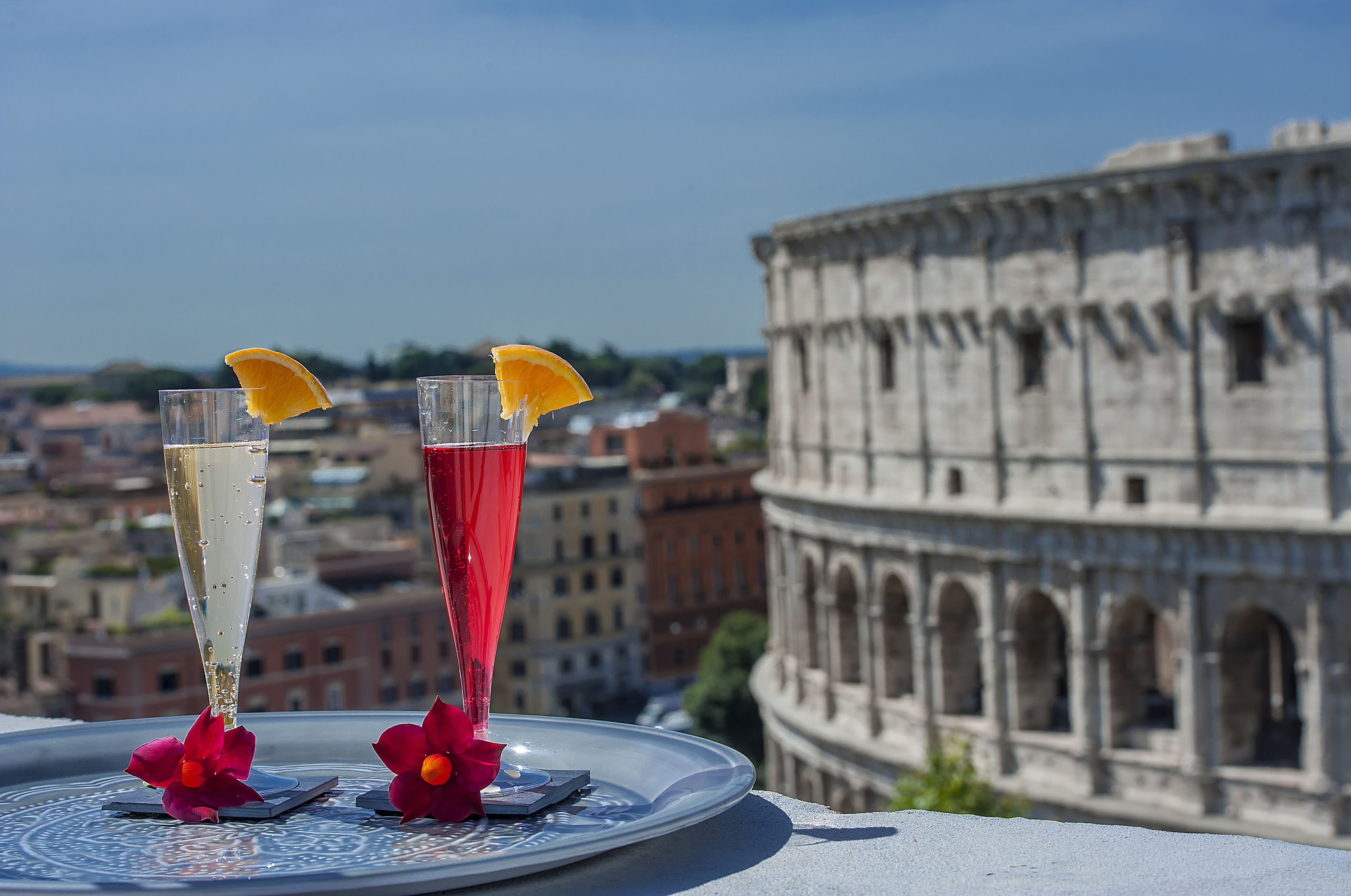 Photo - Colosseum Corner