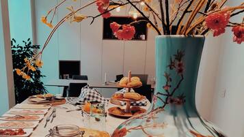 Télévision à écran plat