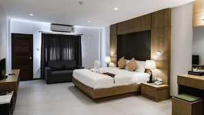 Grand Deluxe Room 