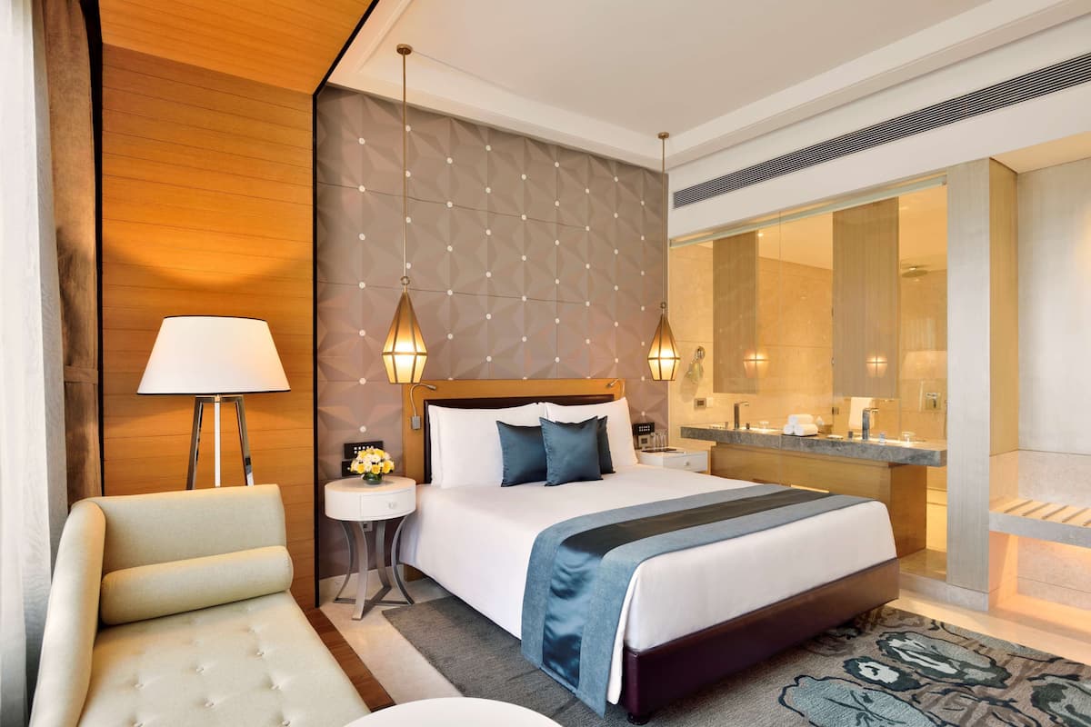 Ropa de cama de alta calidad y minibar