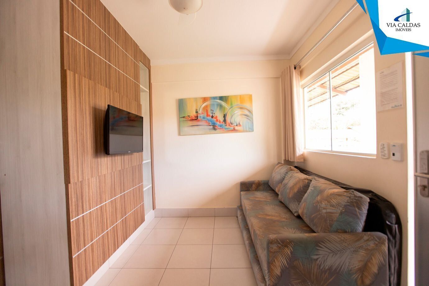 Apartamento | Área de estar | TV