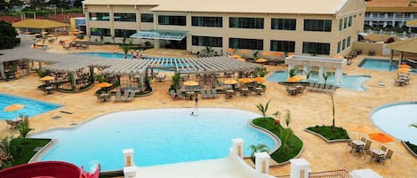 12 outdoor pools, pool loungers