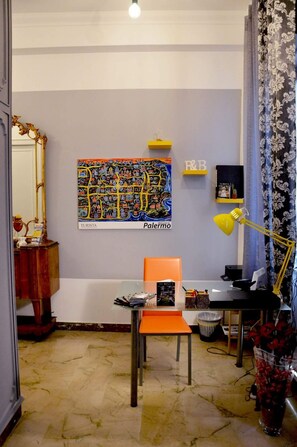 Sala de estar en el lobby