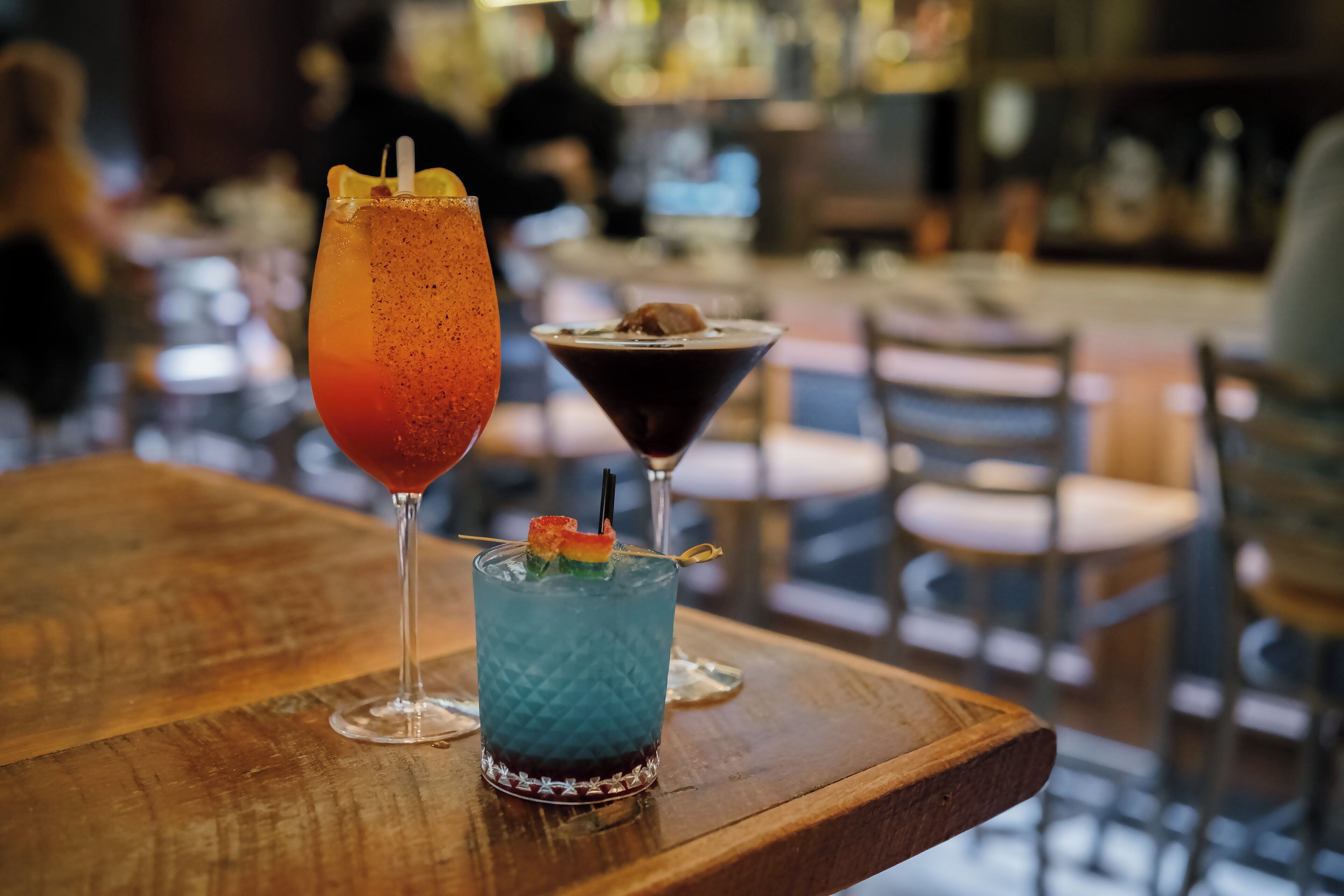 酒吧（店内）