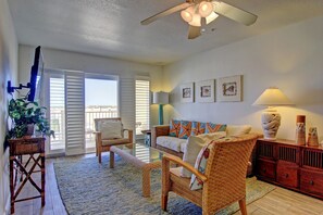 Appart'hôtel, 2 chambres | Salle de séjour