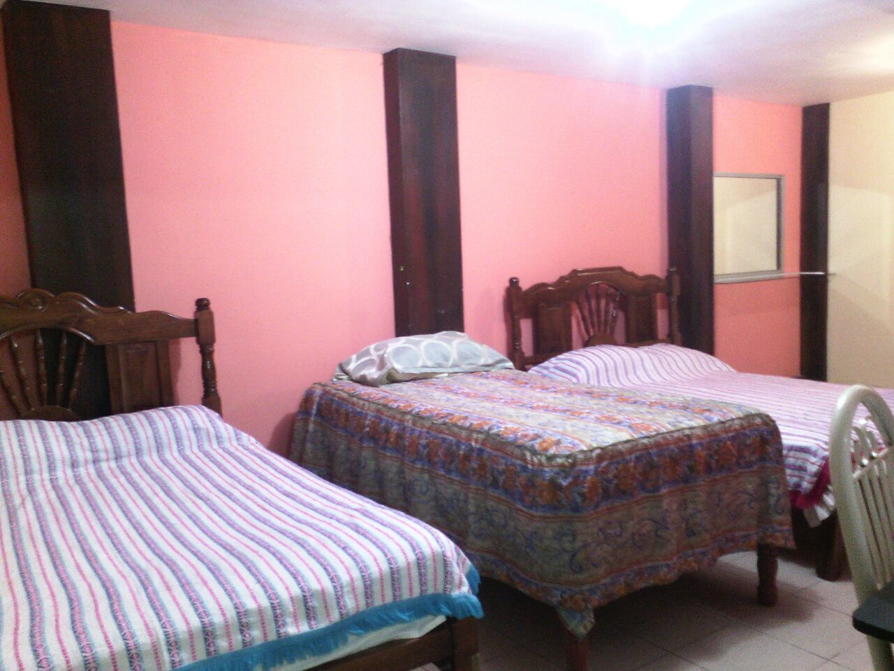 Ropa de cama hipoalergénica, wifi gratis, ropa de cama