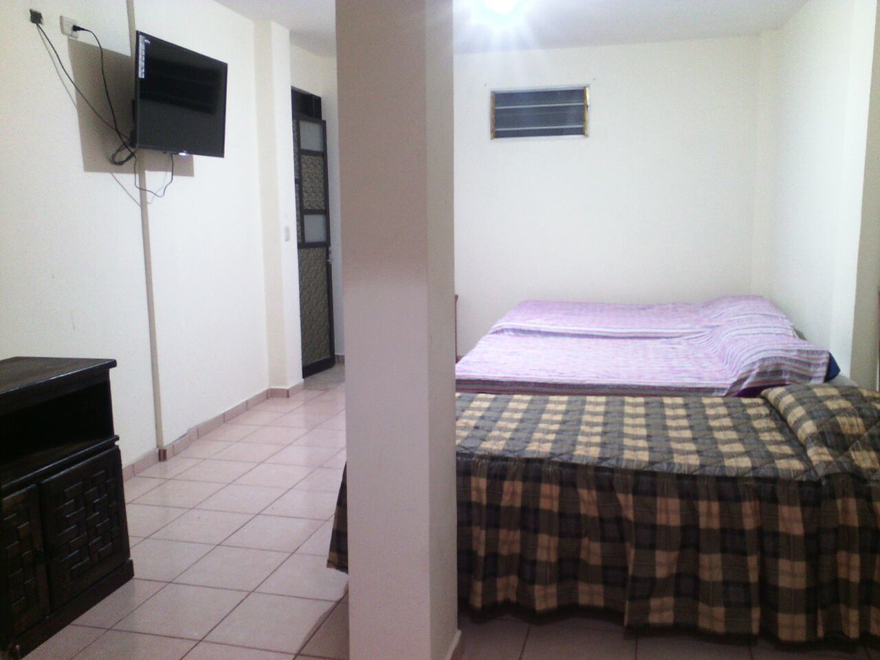 Deluxe driepersoonskamer | Hypoallergeen beddengoed, gratis wifi, beddengoed