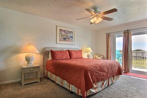 Condo, 3 Bedrooms | 3 bedrooms, iron/ironing board, free WiFi - Grand Caribbean GC1002 (Port Aransas)