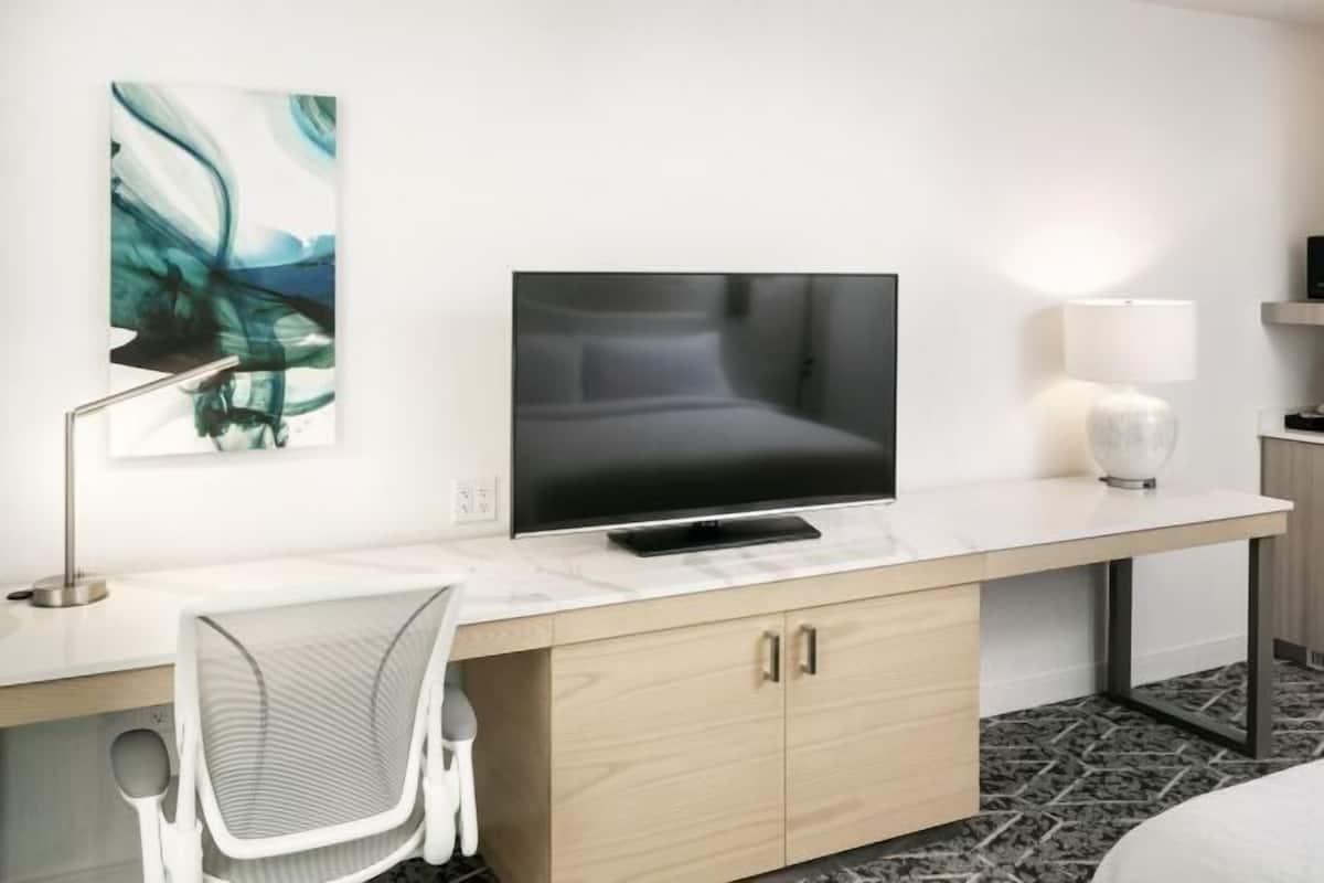 In-room safe, desk, laptop workspace, blackout drapes
