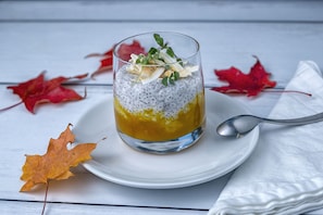 Breakfast and dinner served, local and international cuisine