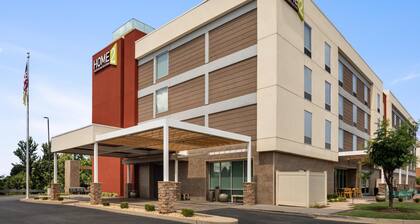 Home2 Suites by Hilton Bowling Green Hotel