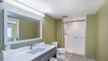 Free toiletries, towels