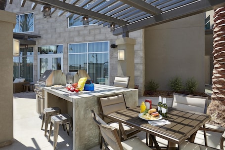 Área de parrillas y picnic