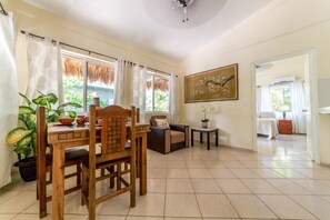Living area - Mayan Villas Hotel (Chiquilá)