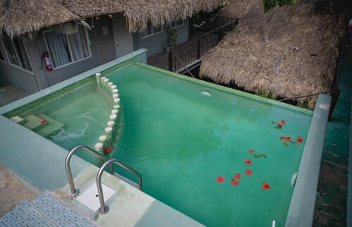 Mayan Villas Hotel