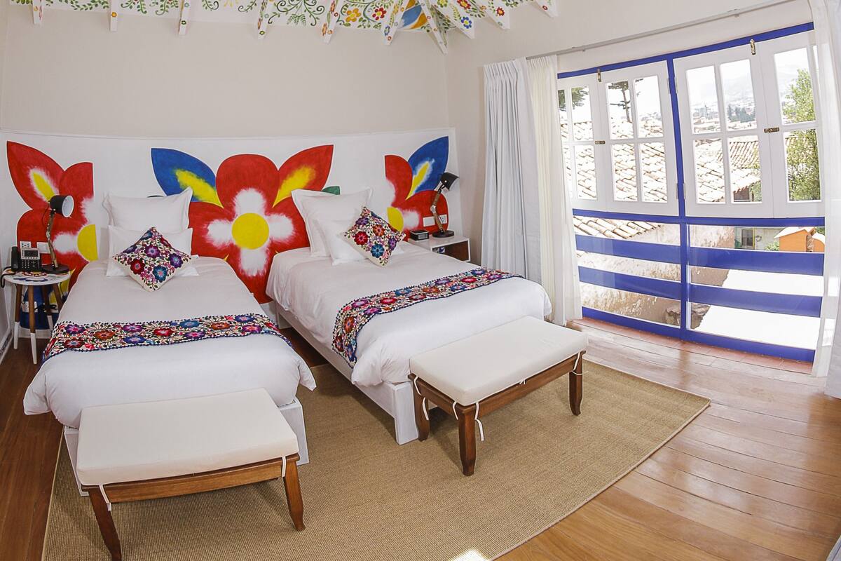 Deluxe Twin Room | In-room safe, blackout drapes, free cribs/infant beds, free WiFi