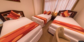 Egyptian cotton sheets, premium bedding, down comforters, pillowtop beds - Andino Classic (Machu Picchu)