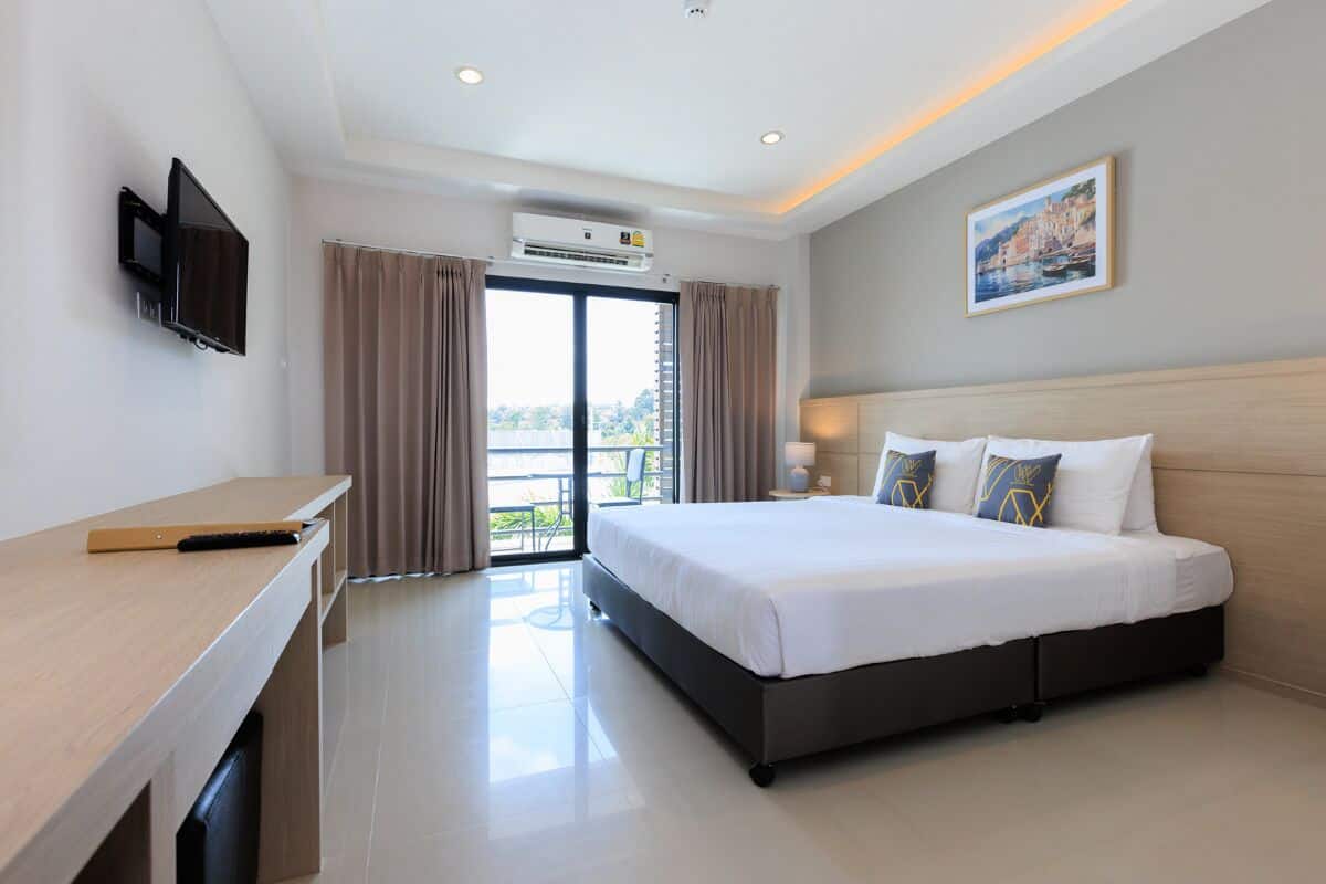 Habitación doble superior | Escritorio, cortinas opacas, wifi gratis