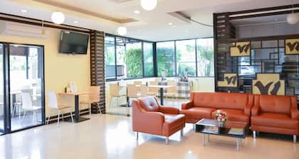 Baan Phor Phan Hotel