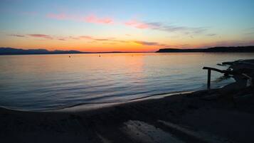 House, 2 Bedrooms, Sea View | Beach/ocean view