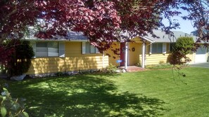 숙박 시설 정면