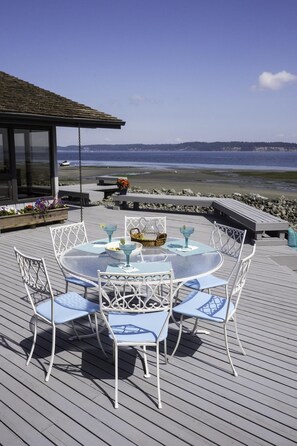 House, 3 Bedrooms, Sea View | Balcony view