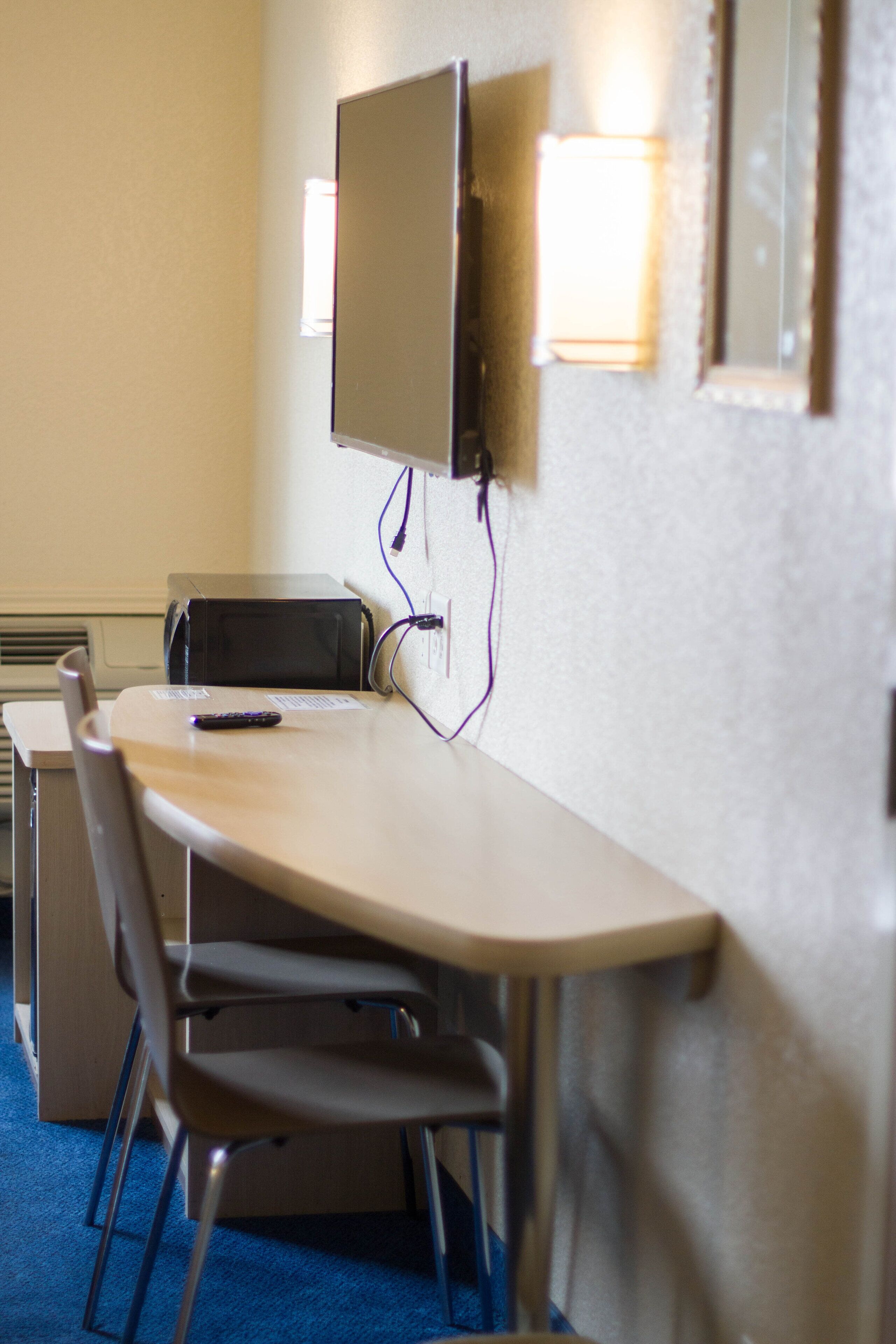 deluxe single room, multiple beds, non smoking | desk, soundproofing, free wifi, bed sheets