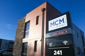 Front of property - MCM Motel (Christchurch)