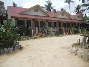 Bungalow with Aircon | View from room