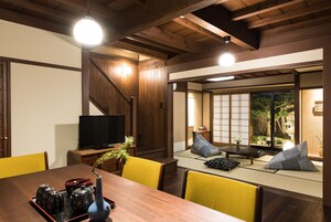 Traditional House, 3 Bedrooms, Kitchen, Garden View | Living area | Flat-screen TV