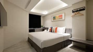 Premium bedding, desk, blackout curtains, soundproofing