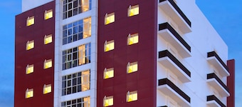 Amaris Hotel Margorejo - Surabaya