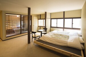 Standard Twin Room with Shower and Hot Spring, Non Smoking | Individually decorated, individually furnished, free WiFi, bed sheets