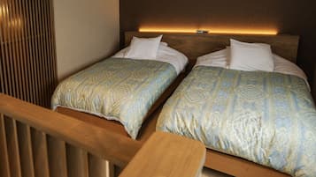 Classic Twin Room, 2 Twin Beds with Shower and Hot Spring, Non Smoking, Annex Building | WiFi (free), bed sheets