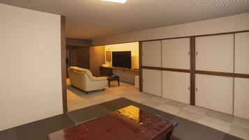 Japanese Modern Comfort Room with Shower, Non Smoking | WiFi (free), bed sheets