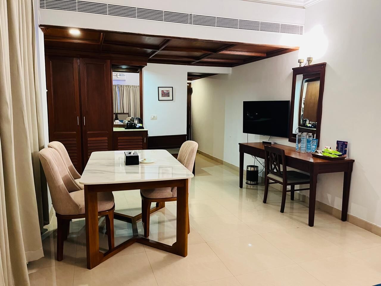 ルーム | 1 室のベッドルーム、高級寝具、ミニバー、セーフティボックス (室内)