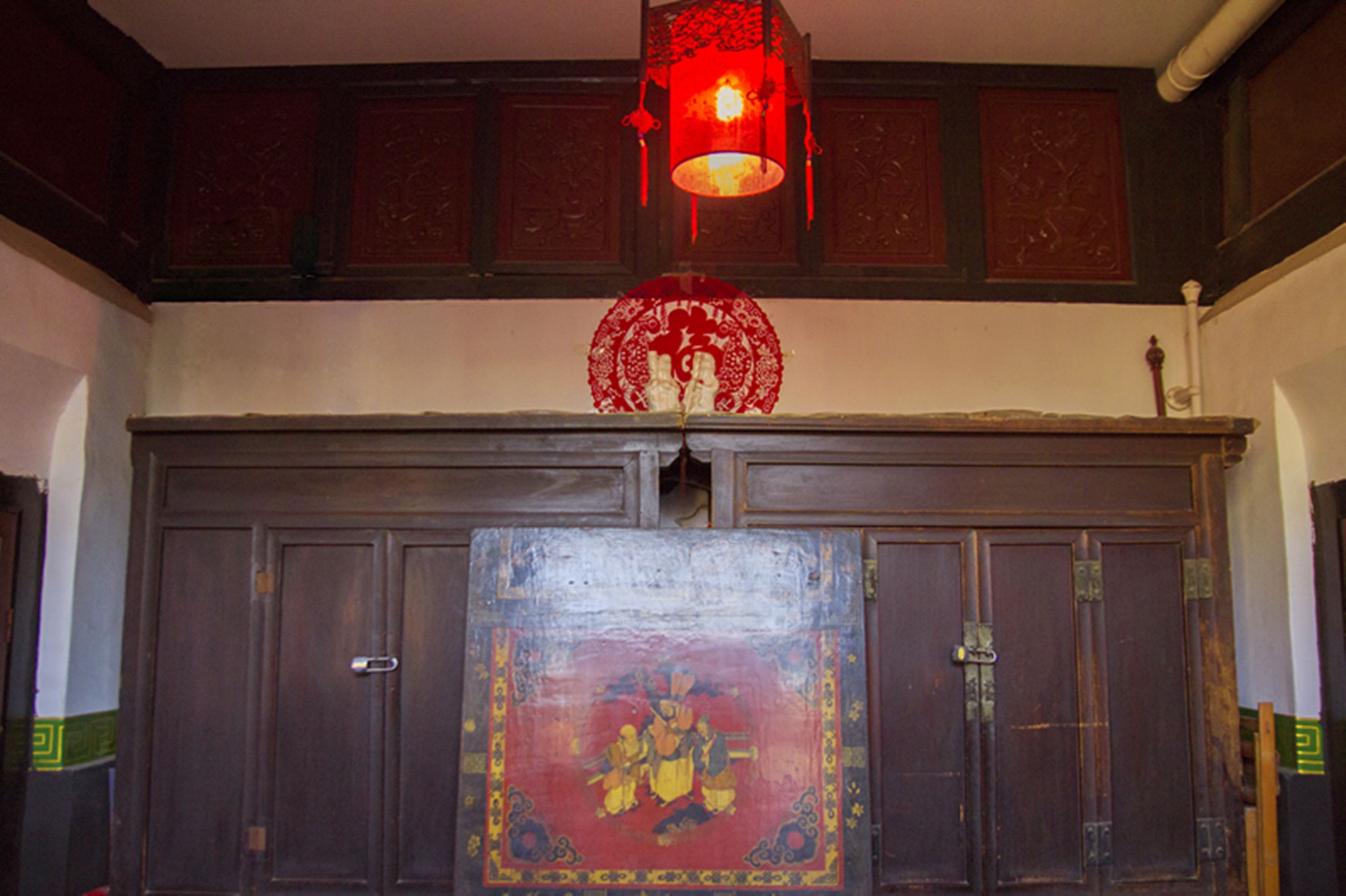 triple room | individually decorated, individually furnished, desk, laptop workspace