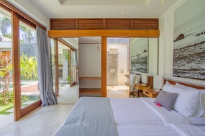 Vila, 2 quartos, piscina particular | 2 quartos, cofres nos quartos, escrivaninha, quartos à prova de som