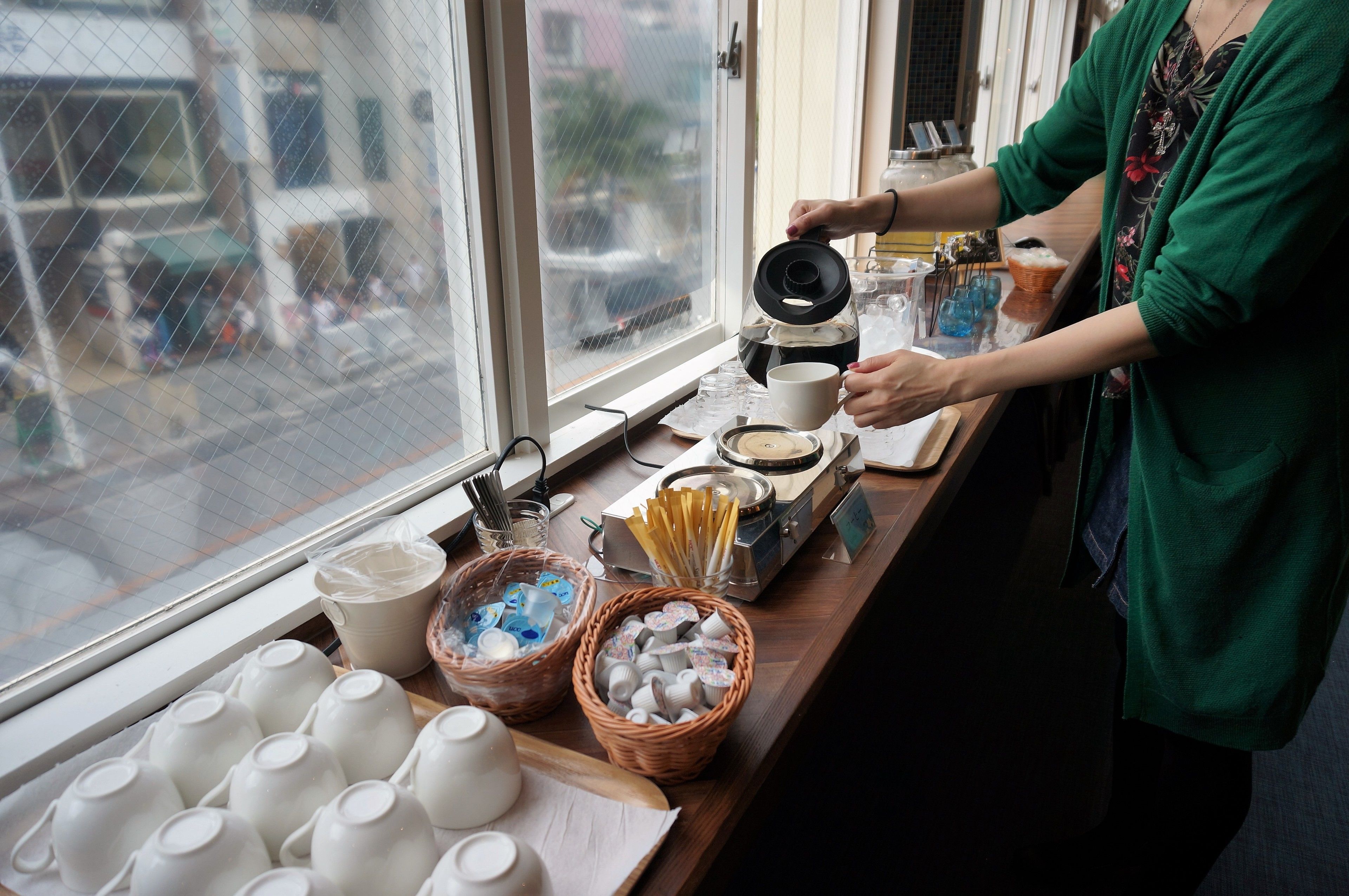Daily English breakfast for a fee