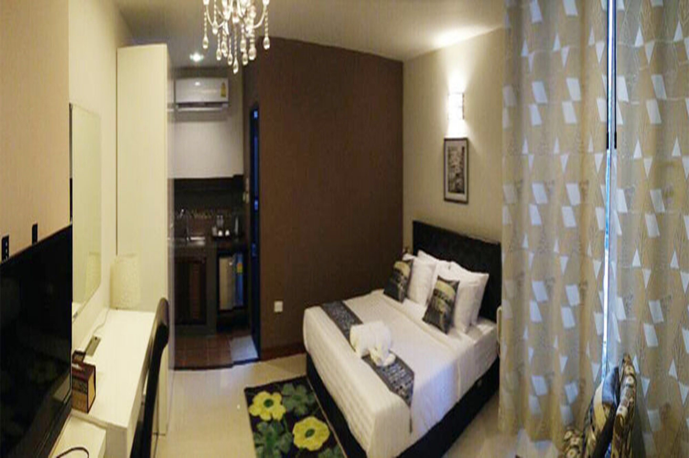 Platinum Room | Wi-Fi ฟรี, ผ้าปูที่นอน