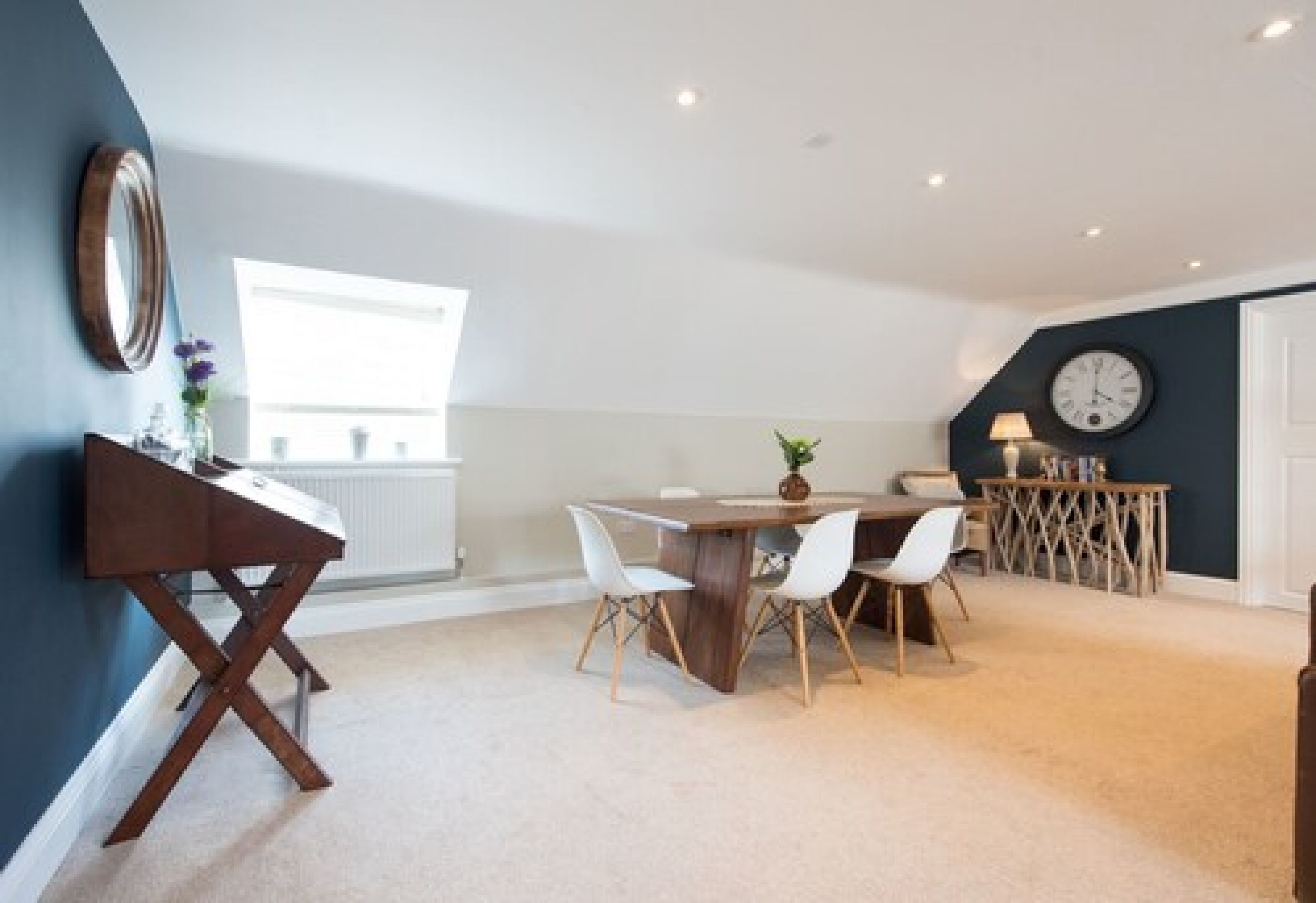 Deluxe Suite, 2 Bedrooms | Premium bedding, desk, iron/ironing board, free WiFi