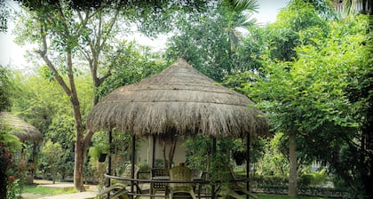 Hotel Monalisa Chitwan