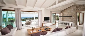 Villa, 6 Bedrooms, Sea View | Living room