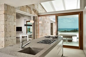 Private kitchen - Villa Benvenue (San Teodoro)