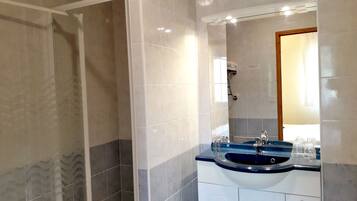 Free toiletries, hair dryer, towels