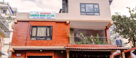 Fachada da propriedade